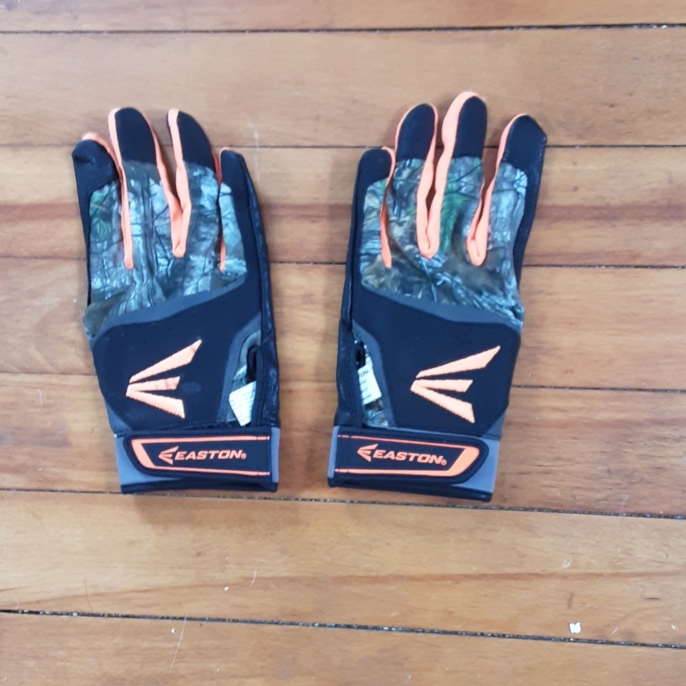 NWOT Easton Batting gloves